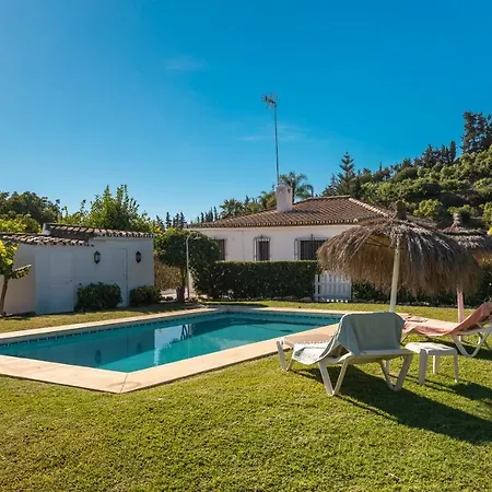 Con Piscina Cerca De La Playa Вилла Эстепона