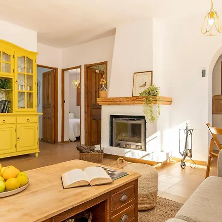 Con Piscina Cerca De La Playa *