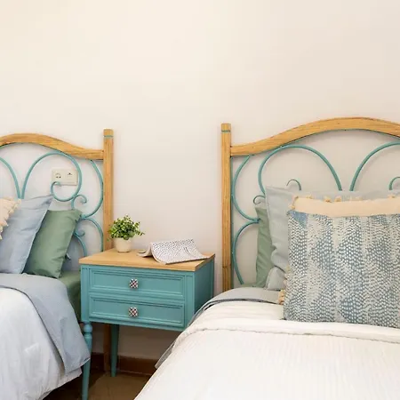 Con Piscina Cerca De La Playa 빌라 에스테포나