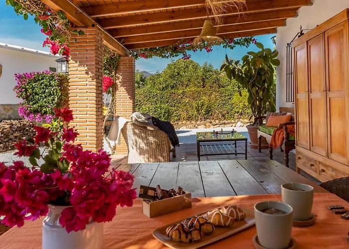 Con Piscina Cerca De La Playa Villa