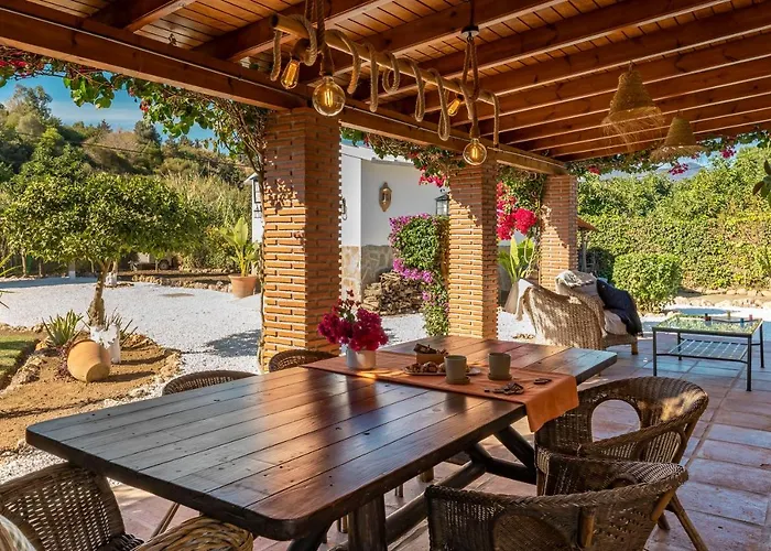 Con Piscina Cerca De La Playa