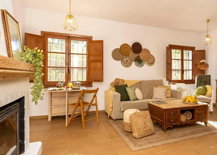 Villa Con Piscina Cerca De La Playa *