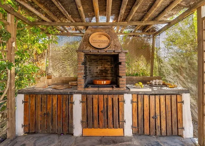 Con Piscina Cerca De La Playa Villa *