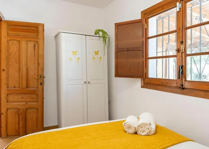 Villa Con Piscina Cerca De La Playa *