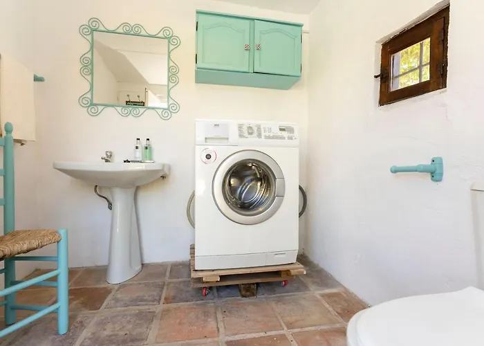 Con Piscina Cerca De La Playa * Estepona