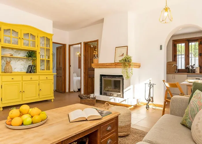 Con Piscina Cerca De La Playa *