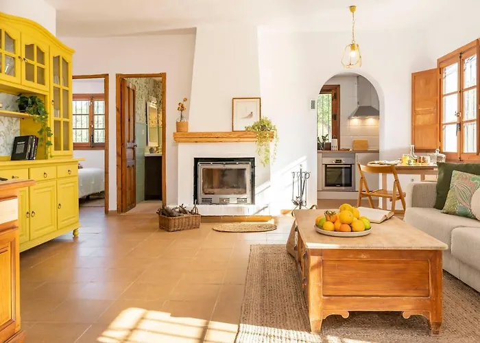 Villa Con Piscina Cerca De La Playa *