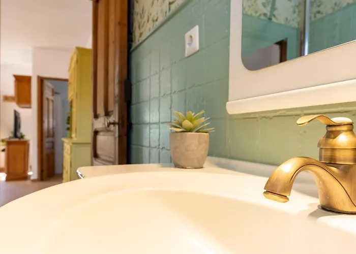 Villa Con Piscina Cerca De La Playa *