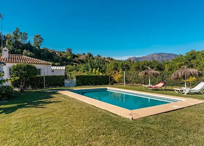 Con Piscina Cerca De La Playa Villa *