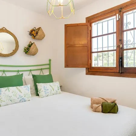 Con Piscina Cerca De La Playa