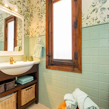 Con Piscina Cerca De La Playa Εστεπόνα