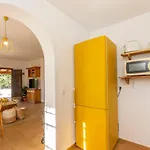 Villa Con Piscina Cerca De La Playa