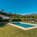 Con Piscina Cerca De La Playa Villa *